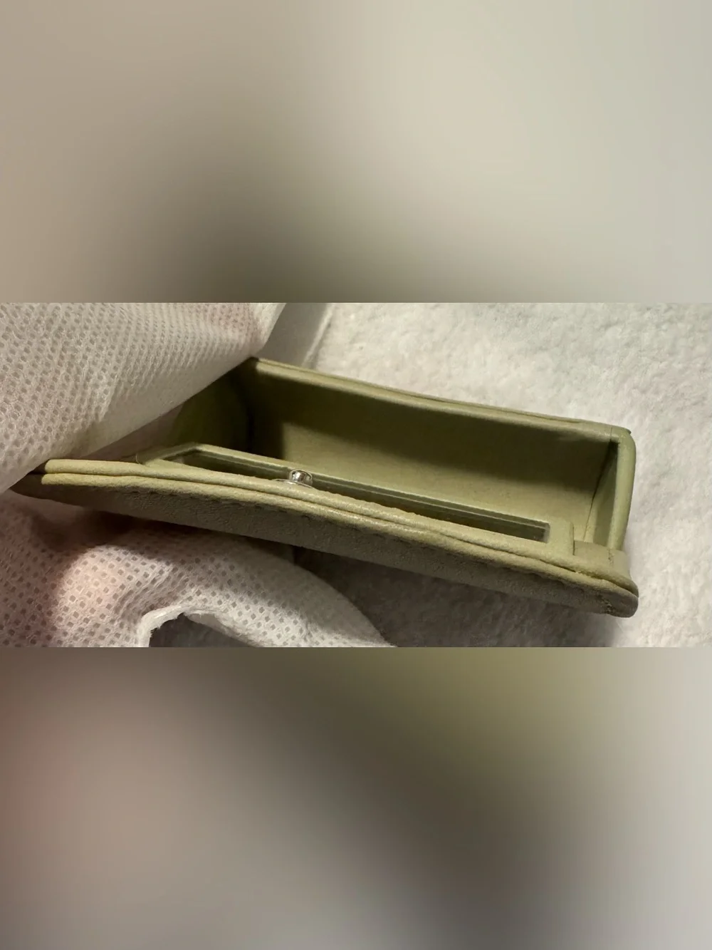 Coach Gloved-Tanned Leather Leaf Green Lipstick Cosmetic Case with Makeup Mirror